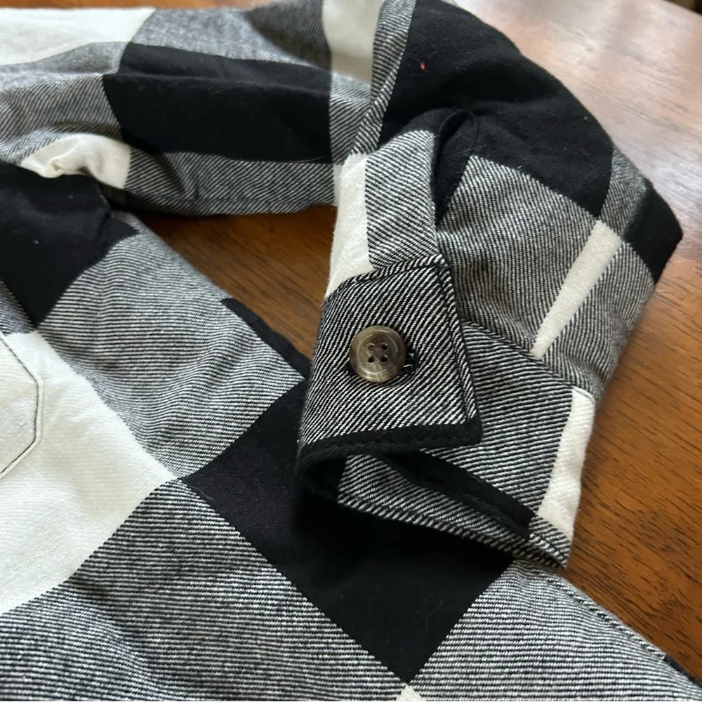 GAP Buffalo Plaid Shacket — Boy Size S 6-7 | Black & White | NWT